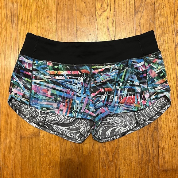 lululemon athletica Pants - EUC Rare Lululemon SeaWheeze Edition Speed Up Shorts
